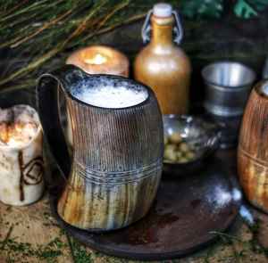 Taza para beber vikingo - Product Image 2