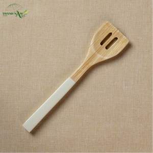 Elegante Juego de Espátulas de Cocina de Bambú - Donde la Artesanía se Une al Ritual Diario - Product Image 5