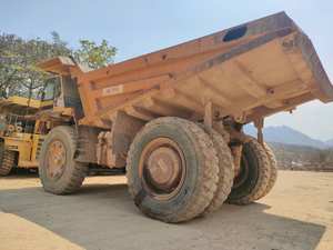 (Usagé : PRIX NÉGOCIALE) Camion benne lourd KOMATSU HD785-3 / Capacité de charge : > 50T / Poids du camion : 31000 kg / Poids brut : 53860 kg - Product Image 3