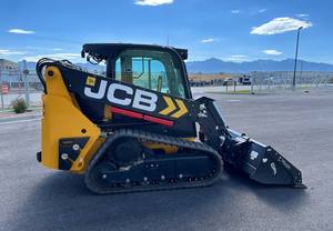 Minicargadora JCB 2TS-7T USADA, Alto Momento de Carga, Motor Hidráulico Huade, Bomba, Caja de Cambios, Uso en Construcción, 2 Años de Garantía - Product Image 4