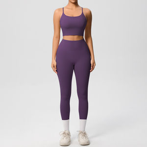 Logo personnalisé Ensembles de pantalons de yoga 2 pièces pour femmes Leggings et shorts de soutien-gorge de sport à la mode Ensemble de fitness sans manches pour femmes - Product Image 1