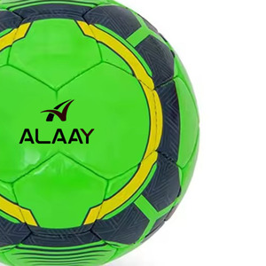 Alaay 2025ลูกฟุตบอลสไตล์ใหม่ที่มีคุณภาพสูงลูกฟุตบอลออกแบบโลโก้ได้ตามต้องการ - Product Image 3