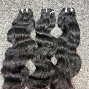 Extensiones de cabello humano al por mayor de ondas naturales de alta calidad en tipo de cabello vietnamita de trama - Product Image 3