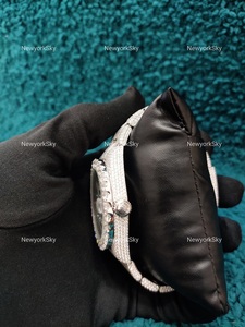นาฬิกาประดับเพชรแบบเต็มเรือนนาฬิกาข้อมือสแตนเลสสำหรับผู้ชายนาฬิกาฮิปฮอปออกเพชรลายเพชรเพชร - Product Image 4