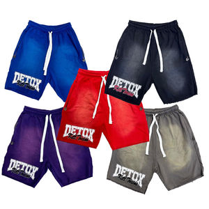 กางเกงขาสั้นสไตล์สตรีทแวร์ผ้าฝ้ายลำลองลายกราฟิกทรงหลวมแบบยูนิเซ็กซ์ มีกระเป๋าซิป ลุคทำสีซีดแบบวินเทจ - Product Image 1