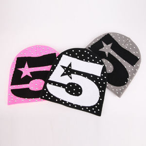 Chapeau en tricot avec logo personnalisé en broderie 3D Unisexe |   Vêtements d'hiver chauds en laine acrylique ajustables, fabricant de vêtements de rue, vente en gros OEM - Product Image 2