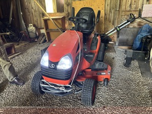 รถตัดหญ้าแบบนั่งขับ Kubota T2290 เครื่องยนต์เบนซิน 4 จังหวะ 173 ซีซี ระดับมืออาชีพ - Product Image 4