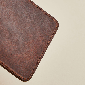 Etiqueta de Equipaje de Cuero con Iniciales Personalizadas e Inserto para Tarjeta, Estilo Tradicional con Solapa, Regalo de Viaje para Él, LLT-0022B - Product Image 5