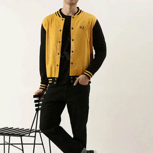 Chaqueta Letterman Reversible Ligera y Ecológica para Hombre, Diseño Casual y Elegante, Tela Cómoda, Ideal para la Ciudad - Product Image 4