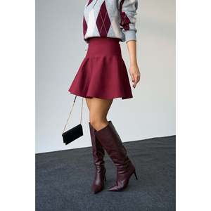 Falda Valon Borgoña - Product Image 3