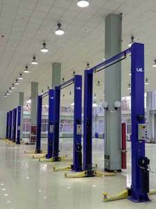 Rangka lantai UE pengangkat dua kolom (tidak terkunci secara manual) 2 pelat dasar post lift mobil UE-4.0TPFA katrol mobil dibuat di Tiongkok harga terbaik - Product Image 2