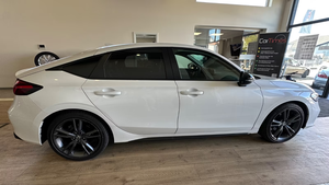 Honda Civic 2.0L 4 Cilindros 2025 USADO, Potencia 105kW (143hp), Tracción Delantera, Híbrido Euro6e, Transmisión Automática, Volante a la Izquierda - Product Image 4