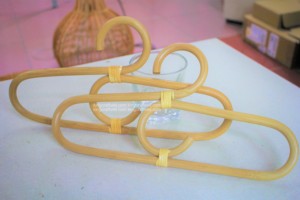 Style personnalisé rotin bébé cintre vêtements pas cher prix enfant enfant rotin cintres enfant fabriqué par vietnamien FBA Amazon - Product Image 6