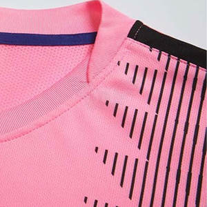 100% uniformes de football respirants en polyester uniformes de football de gros d'entraînement de football OEM - Product Image 4