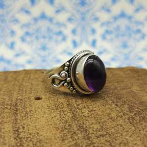 Anillo de diseño de lujo de piedras preciosas de amatista púrpura natural artesanal bohemio, proveedor de joyería al por mayor hecho a mano - Product Image 1