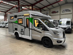 Autocaravana de Lujo Sprinter 3500, Caravana Moderna 4x4 Plegable para 4 Personas, Precio Accesible - Product Image 6