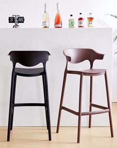 Chaise de <span class=keywords><strong>bar</strong></span> café de couleur pure, <span class=keywords><strong>fauteuil</strong></span> léger tout en plastique, chaise d'étude avec repose-pieds - Product Image 4