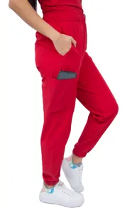 महिलाओं के लिए गोल गर्दन वाले टॉप और स्ट्रेच जॉगर पैंट, कार्गो पॉकेट के साथ एंटीफ्लुइड लाल स्क्रब सेट (कस्टम)