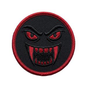 Patch thermocollant personnalisé visage de vampire démon, badge brodé rond, applique dents de monstre effrayantes pour chapeaux et sweats à capuche, vente en gros - Product Image 1