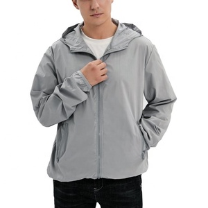 Qualité supérieure pour hommes imperméable réversible écologique coupe-vent Super doux léger veste de pluie col à capuche pour l'hiver - Product Image 5