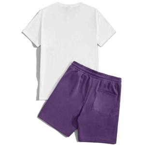 Conjunto de camiseta y pantalones cortos personalizados Material transpirable Perfecto para deportes y Conjunto de camiseta y pantalones cortos de estilo callejero - Product Image 2
