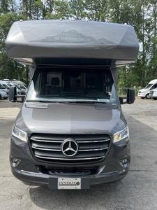 2024 Dynamax isata 3 Series Class C บ้านเคลื่อนที่นอกบ้านเคลื่อนที่บ้านเคลื่อนที่ - Product Image 2