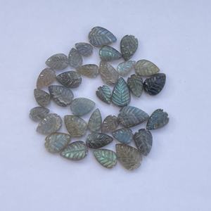 Labradorite grise naturelle 8mm 10mm 12mm pierre grise sculptée à la main feuille pierre précieuse en vrac fleur sculpture pierres semi-précieuses fines AAA - Product Image 1