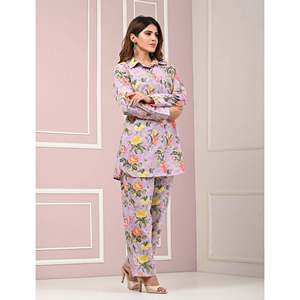 Conjunto de Dos Piezas Estampado en Azul y Morado, 100% Algodón, Tejido Suave - Product Image 5