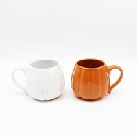 Tasse de citrouille de couleur unie en céramique de 15oz, tasse à boire en grès durable en gros, ensembles de tasses en vrac en relief 111/