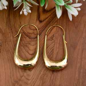 Bijoux de boucle d'oreille en forme de croissant de dôme, boucle d'oreille tendance bohème en laiton ethnique tribal de couleur dorée - Product Image 1