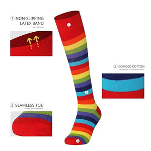 Calcetines hasta la rodilla a rayas para hombre, calcetines de fútbol de Spandex antisuciedad para hombre, nuevo estilo 2025, calcetines deportivos de poliéster de la mejor calidad - Product Image 2