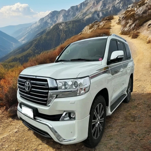 Toyotaa Land Cruiserr Prado VX/GX/VXR de alta calidad | 2023/2024 disponibles | Lista para exportación | Asistencia OEM/posventa - Product Image 1