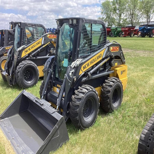 Cargadora Compacta New Holland L320 2025, 67HP, Super Boom, Elevación Vertical, en Venta - Product Image 1