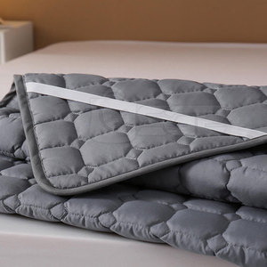 Protector de Colchón Ajustable, Impermeable, Tejido, Suave, Transpirable, Reutilizable y Duradero para Adultos, Uso en el Hogar y Hoteles - Product Image 4