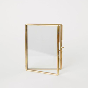 Wall <b>Photo</b> <b>Frame</b> for Home Decorate <b>Gold</b> Plated Glass <b>Frame</b> for Pressed Flowers 3.5 X 2.5 Inch, Double Floating Picture - Product Image 3