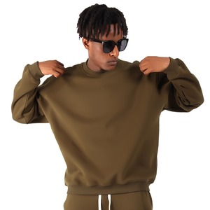 Sweat-shirt Premium pour homme doux, durable et confortable pour tous les jours et vêtements de sport - Product Image 4