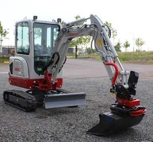 Excavadora Usada Original Takeuchi TB225 TB260, Miniexcavadora de 6 Toneladas, Motor Hidráulico Japonés Duradero, 4 Años de Garantía - Product Image 3