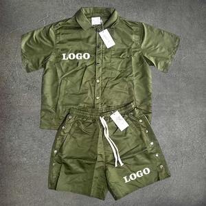 2025 logotipo personalizado ecológico transpirable patrón sólido chándal conjunto corto Unisex 2 piezas camiseta pantalones cortos con logotipo personalizable - Product Image 2