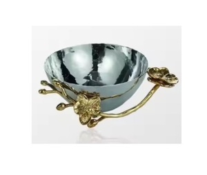 Cuencos de frutas de metal de diseño moderno Cuencos de servicio de aluminio fundido hechos a mano Técnica personalizada y característica sostenible - Product Image 2