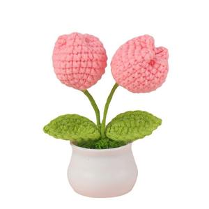 Flor de tulipán de ganchillo hecha a mano de doble cabezal, artesanía textil transfronteriza terminada, decoración para escritorio y coche en maceta - Product Image 5