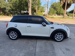 Auto usata MINI Cooper S Hardtop 2 porte del 2015 in vendita a basso prezzo - Product Image 5