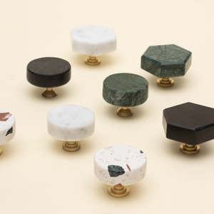 ตู้หินอ่อนและลูกบิดประตู สี รูปทรง ขนาด ตามสั่ง ขัดเงา คุณภาพสูง ของตกแต่งบ้าน ผลิตในอินเดีย - Product Image 4