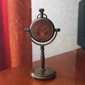 Reloj de escritorio de latón marítimo Victorian London Nautical Anchor Dial - Product Image 5