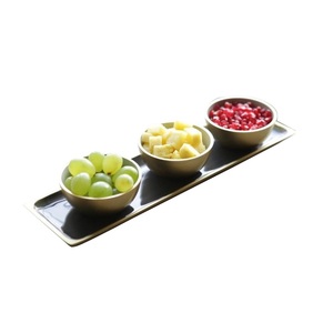 Bandeja DE SERVICIO DE ACERO INOXIDABLE hecha a mano, bandeja de comida de mesa decorativa para uso de servicio - Product Image 1