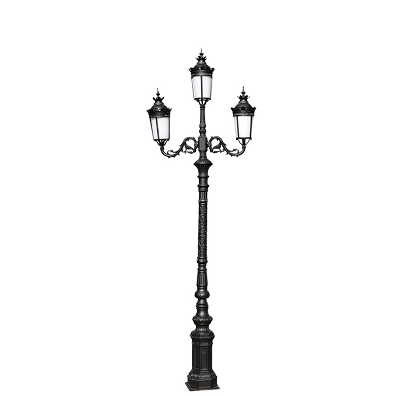 High Quality 2.46m Waterproof Outdoor European Style LED Garden Lamp New Arrival Black Bronze Courtyard Lights Landscape IP65