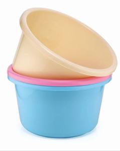 Bac à eau en polypropylène bleu uni 15L, seau de rangement domestique en plastique, bac en PP fabriqué en Inde, vente en gros en vrac - Product Image 6