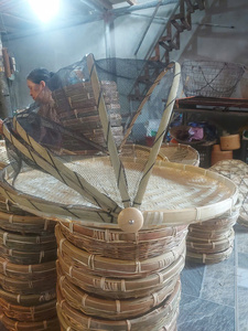 Panier rond tissé à la main pour le nettoyage, le tri des produits secs, à usage agricole - Product Image 4