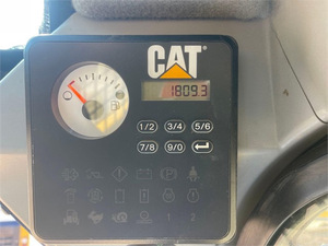 Cheapest Deal Skid Steer 2016 CATERPILLAR 262D EPA Skid Steer with Diesel Engine Good Condition - Product Image 6