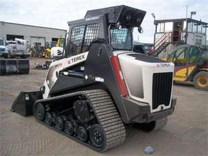 Minicargadora usada Cat 246D3 con bajas horas de trabajo para equipos agrícolas - Product Image 2