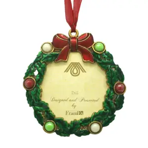 PICTURE ORNAMENTS CHRISTMAS PHOTO ORNAMENT FRAMES CHRISTMAS TREE ORNAMENTS FOR HOLIDAY PICTURE FRAME PRESENTS AND TREE DECO